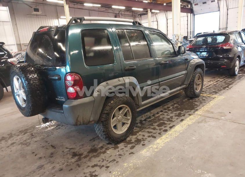 Photo 4 of 2005 Jeep Liberty RENEGADE (VIN 1J4GL38K25W615838)