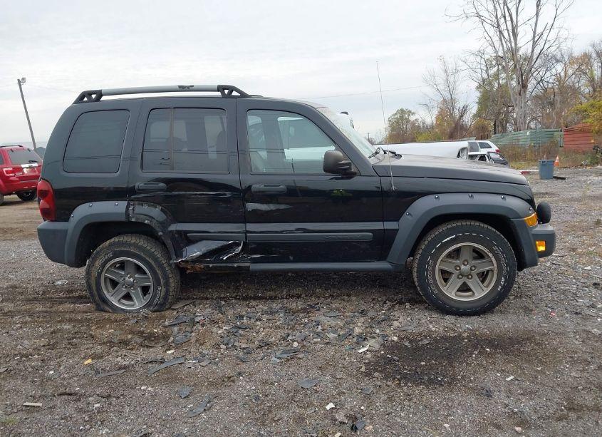 Photo 13 of 2005 Jeep Liberty RENEGADE (VIN 1J4GL38K25W723196)
