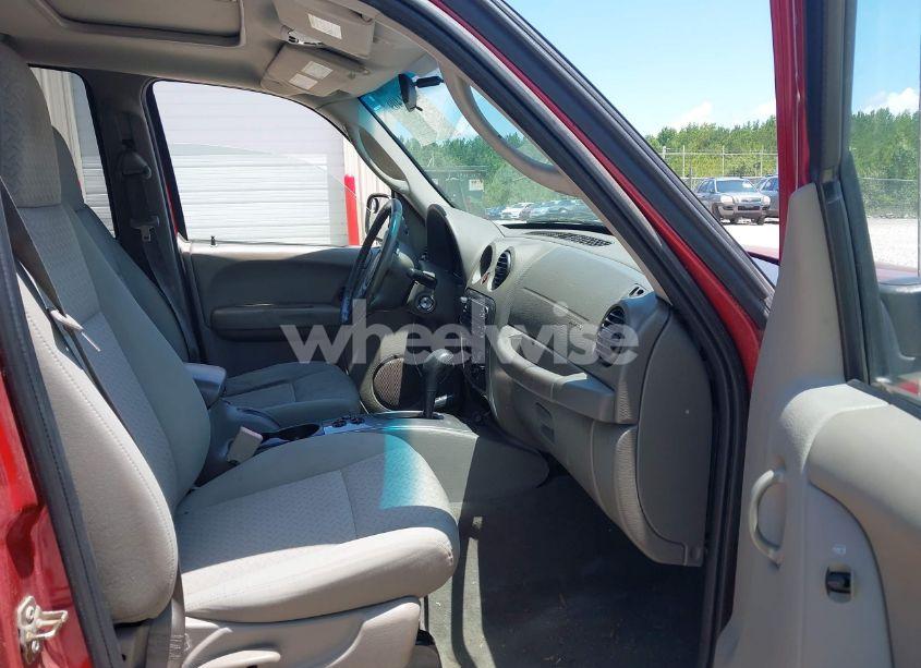 Photo 5 of 2006 Jeep Liberty RENEGADE (VIN 1J4GL38K26W237215)