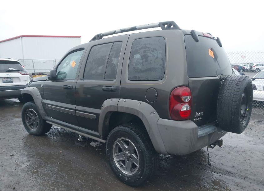 Photo 3 of 2005 Jeep Liberty RENEGADE (VIN 1J4GL38K45W723782)