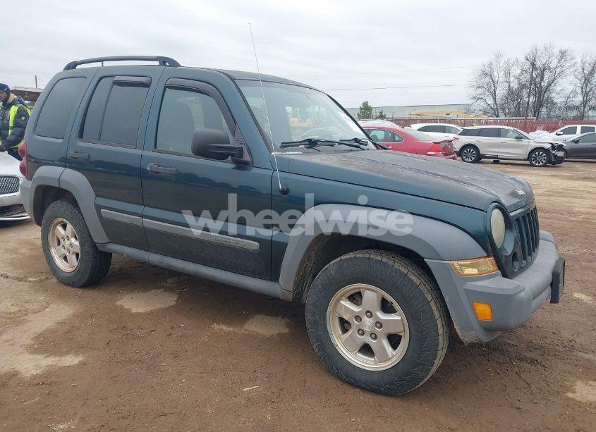 2005 Jeep Liberty SPORT (VIN 1J4GL48525W655627) main photo