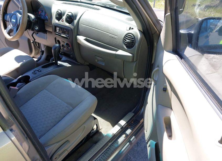 Photo 5 of 2006 Jeep Liberty SPORT (VIN 1J4GL48556W104853)