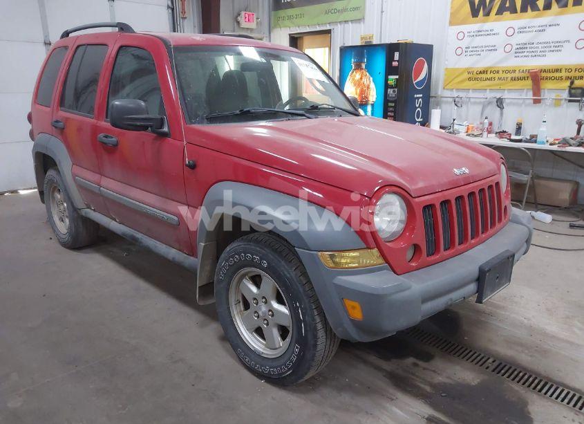 2005 Jeep Liberty SPORT (VIN 1J4GL48K05W554186) main photo