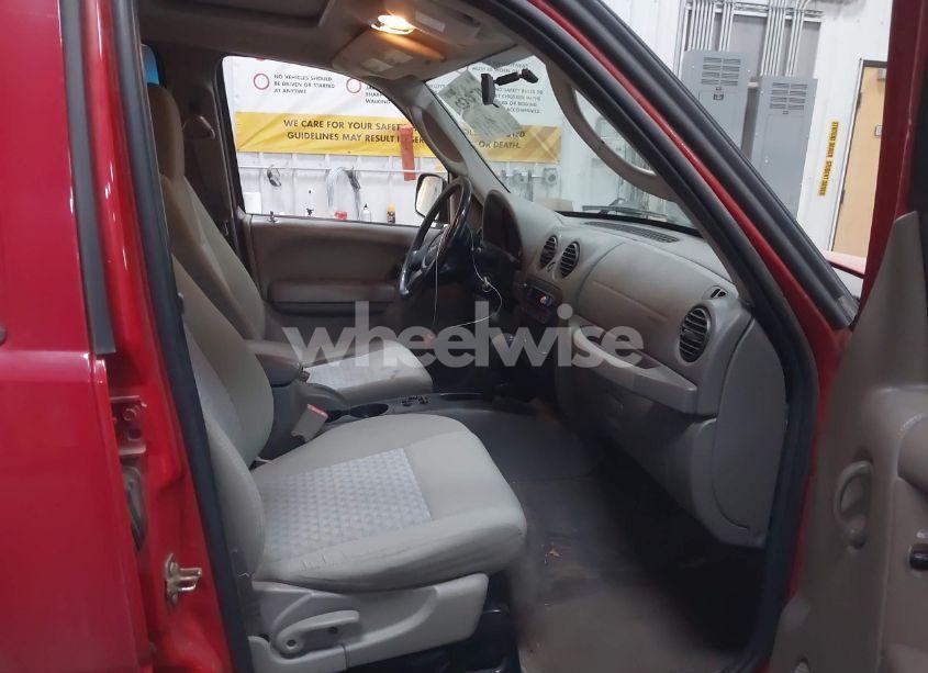 Photo 5 of 2005 Jeep Liberty SPORT (VIN 1J4GL48K05W554186)