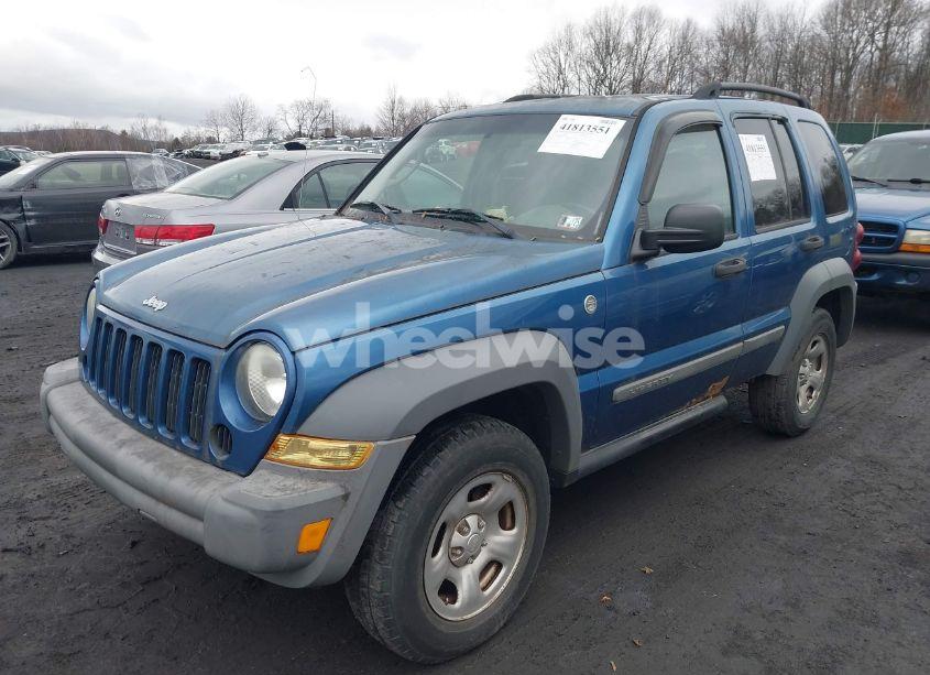 Photo 2 of 2005 Jeep Liberty SPORT (VIN 1J4GL48K05W703390)