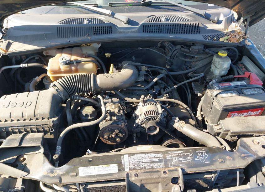 Photo 10 of 2005 Jeep Liberty SPORT (VIN 1J4GL48K05W705706)