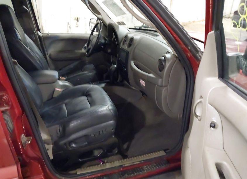 Photo 5 of 2005 Jeep Liberty SPORT (VIN 1J4GL48K05W712204)