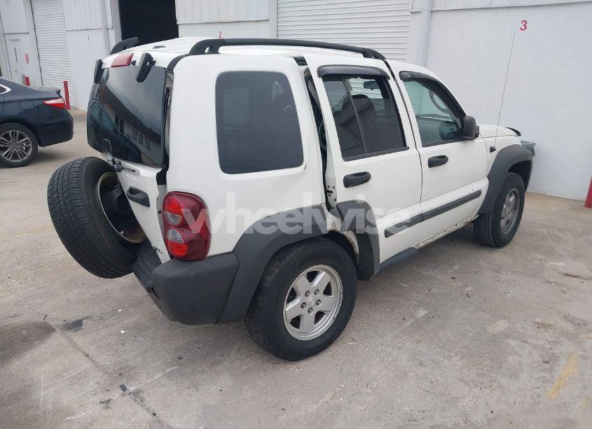 Photo 4 of 2007 Jeep Liberty SPORT (VIN 1J4GL48K07W652430)