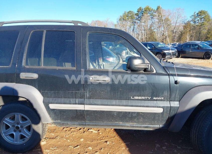 Photo 13 of 2002 Jeep Liberty SPORT (VIN 1J4GL48K12W297423)