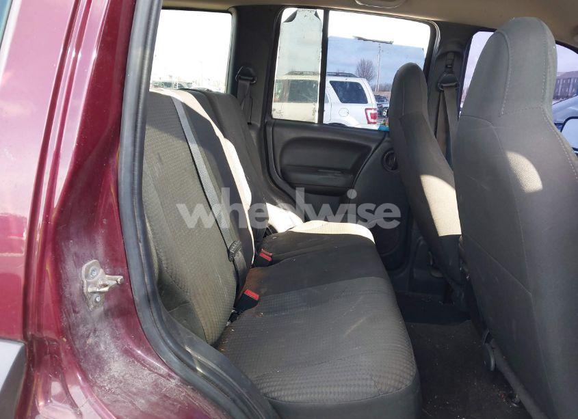 Photo 8 of 2003 Jeep Liberty SPORT (VIN 1J4GL48K13W508329)