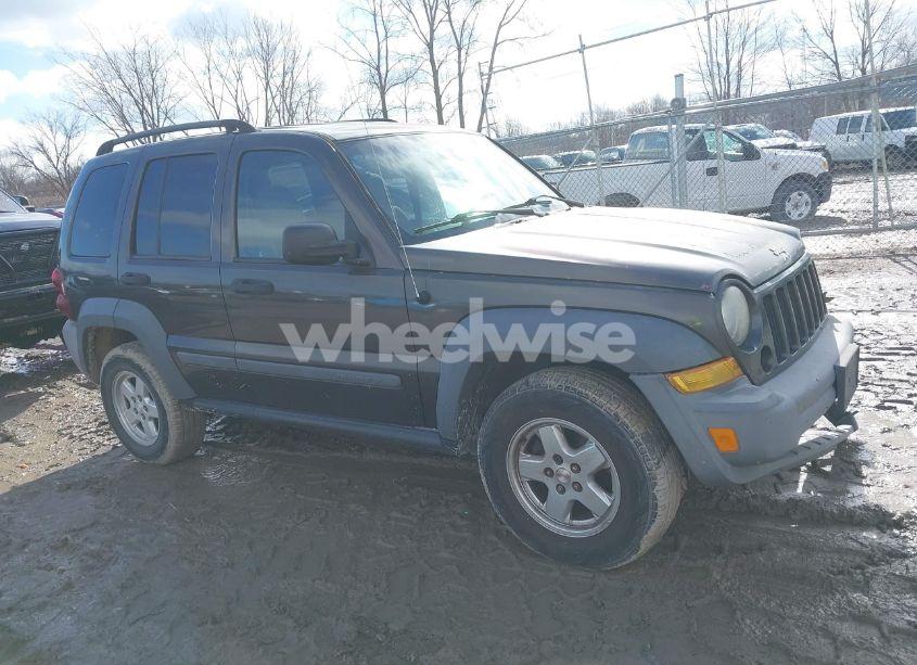 Photo 13 of 2005 Jeep Liberty SPORT (VIN 1J4GL48K15W576469)