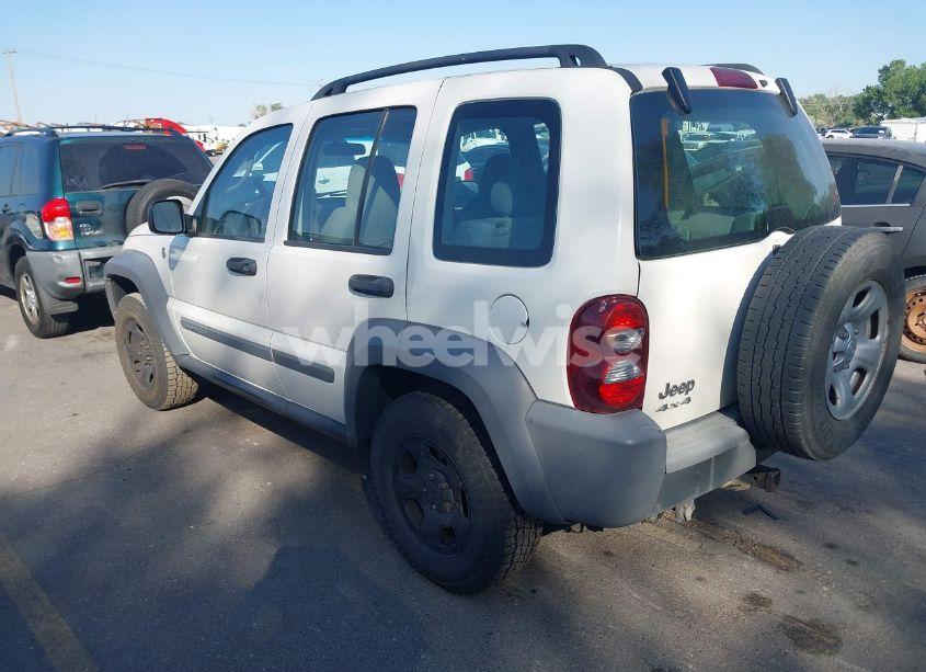 Photo 3 of 2005 Jeep Liberty SPORT (VIN 1J4GL48K15W587486)