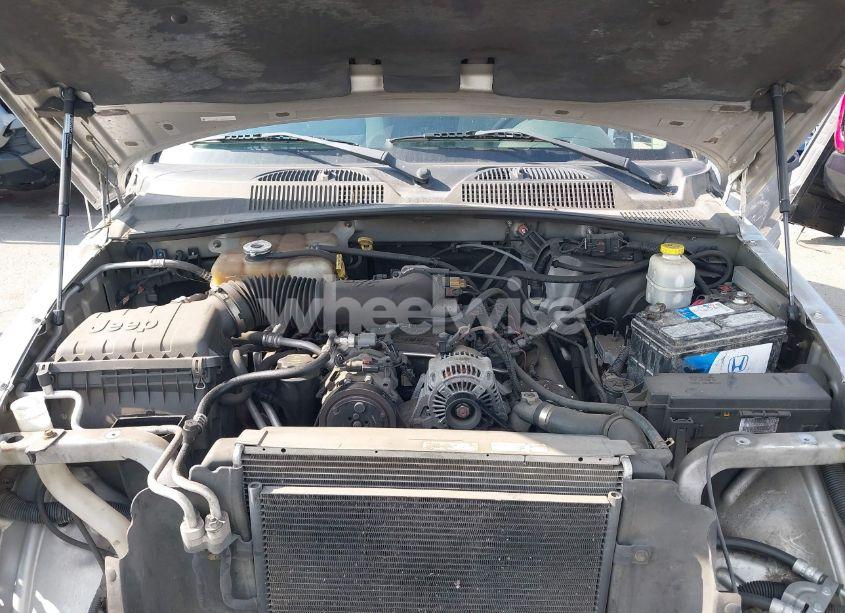 Photo 10 of 2005 Jeep Liberty SPORT (VIN 1J4GL48K15W716195)