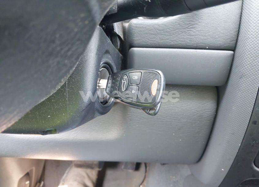 Photo 11 of 2006 Jeep Liberty SPORT (VIN 1J4GL48K16W152159)