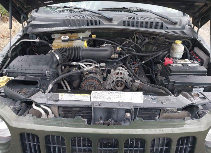 Photo 10 of 2006 Jeep Liberty SPORT (VIN 1J4GL48K16W290770)