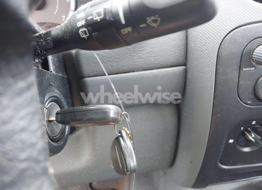 Photo 11 of 2007 Jeep Liberty SPORT (VIN 1J4GL48K17W524018)