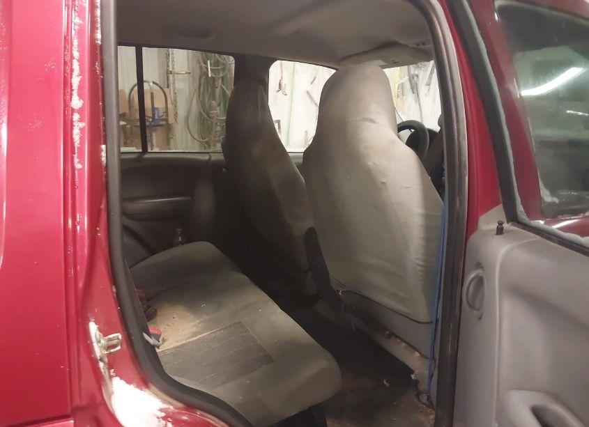 Photo 8 of 2007 Jeep Liberty SPORT (VIN 1J4GL48K17W592948)