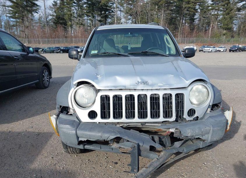 Photo 12 of 2007 Jeep Liberty SPORT (VIN 1J4GL48K17W708990)