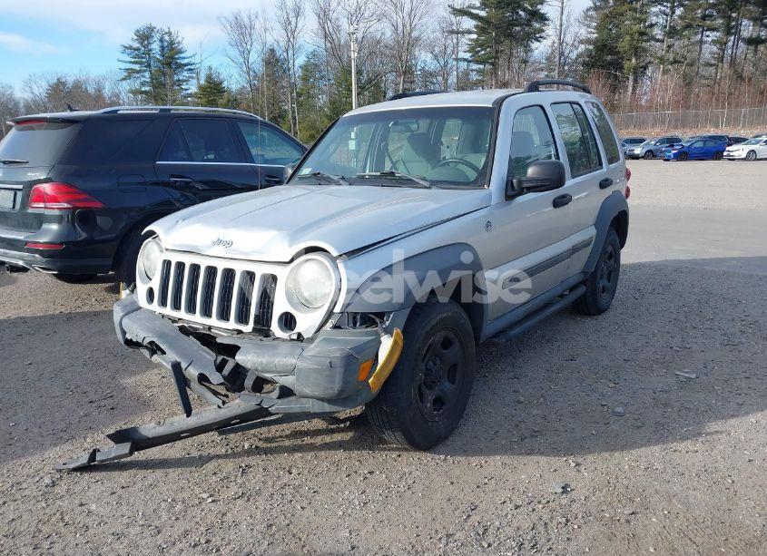 Photo 2 of 2007 Jeep Liberty SPORT (VIN 1J4GL48K17W708990)