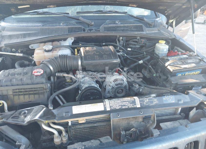 Photo 10 of 2002 Jeep Liberty SPORT (VIN 1J4GL48K22W302399)