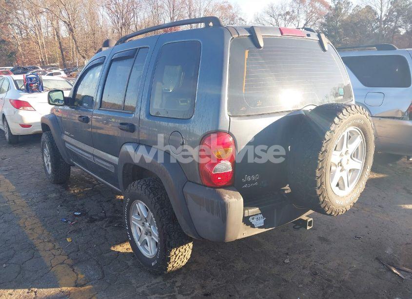 Photo 3 of 2002 Jeep Liberty SPORT (VIN 1J4GL48K22W302399)