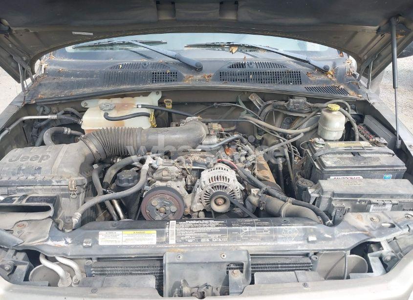 Photo 10 of 2004 Jeep Liberty SPORT (VIN 1J4GL48K24W254129)