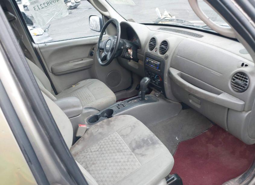 Photo 5 of 2005 Jeep Liberty SPORT (VIN 1J4GL48K25W552214)