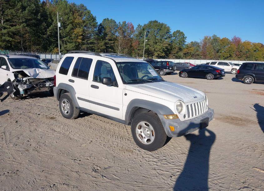 2005 Jeep Liberty SPORT (VIN 1J4GL48K25W692196) main photo