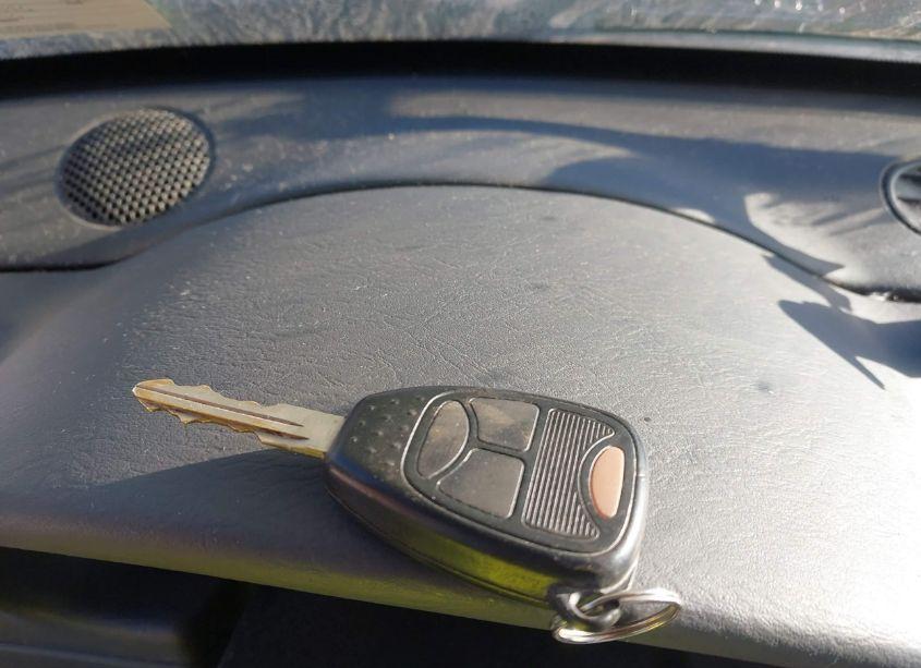 Photo 11 of 2005 Jeep Liberty SPORT (VIN 1J4GL48K25W692196)