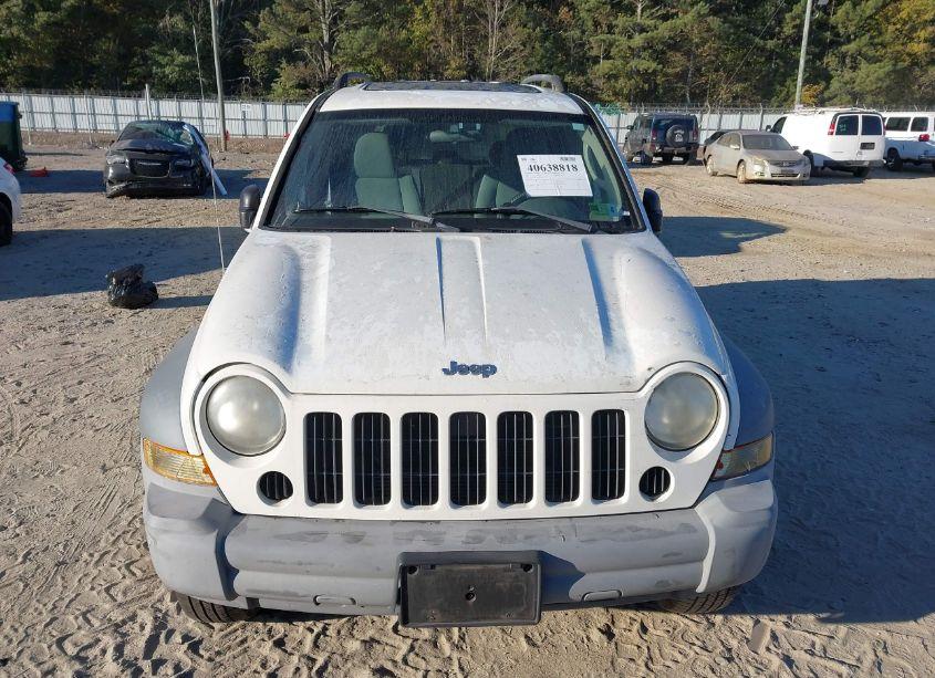 Photo 6 of 2005 Jeep Liberty SPORT (VIN 1J4GL48K25W692196)