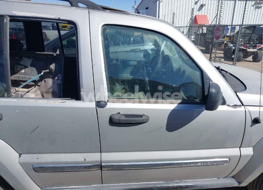 Photo 14 of 2006 Jeep Liberty SPORT (VIN 1J4GL48K26W291460)