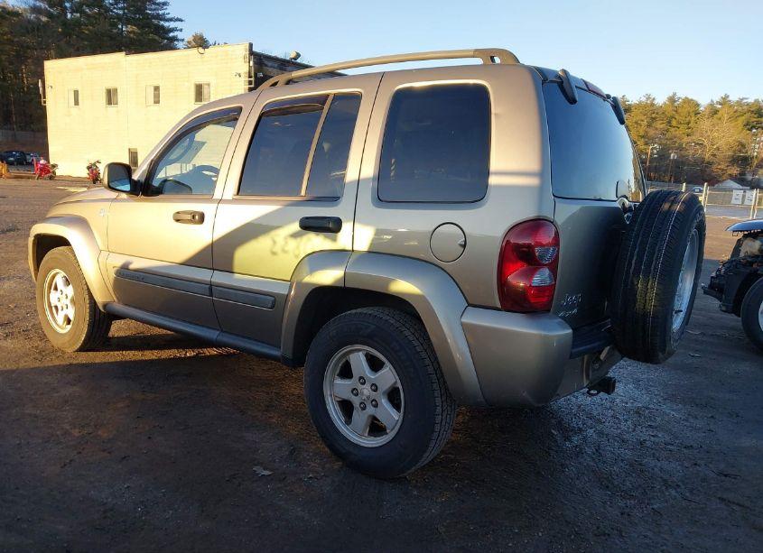 Photo 3 of 2007 Jeep Liberty SPORT (VIN 1J4GL48K27W710182)