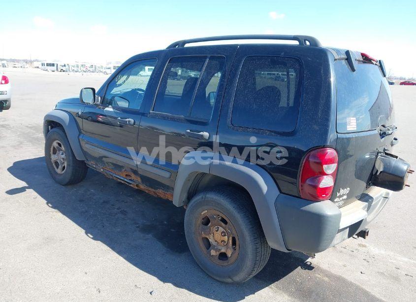 Photo 3 of 2005 Jeep Liberty SPORT (VIN 1J4GL48K35W599784)