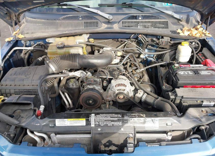 Photo 10 of 2005 Jeep Liberty SPORT (VIN 1J4GL48K35W639393)