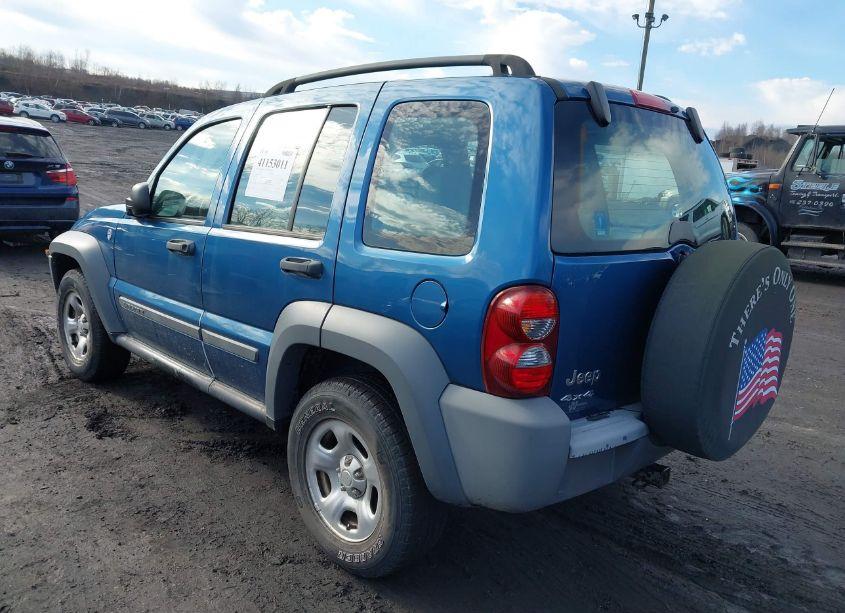 Photo 3 of 2005 Jeep Liberty SPORT (VIN 1J4GL48K35W639393)