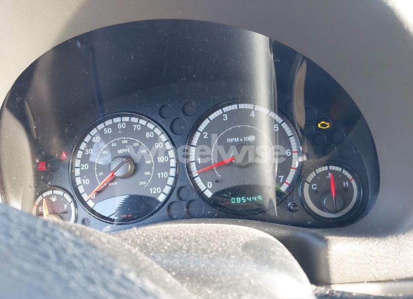 Photo 7 of 2005 Jeep Liberty SPORT (VIN 1J4GL48K35W703125)