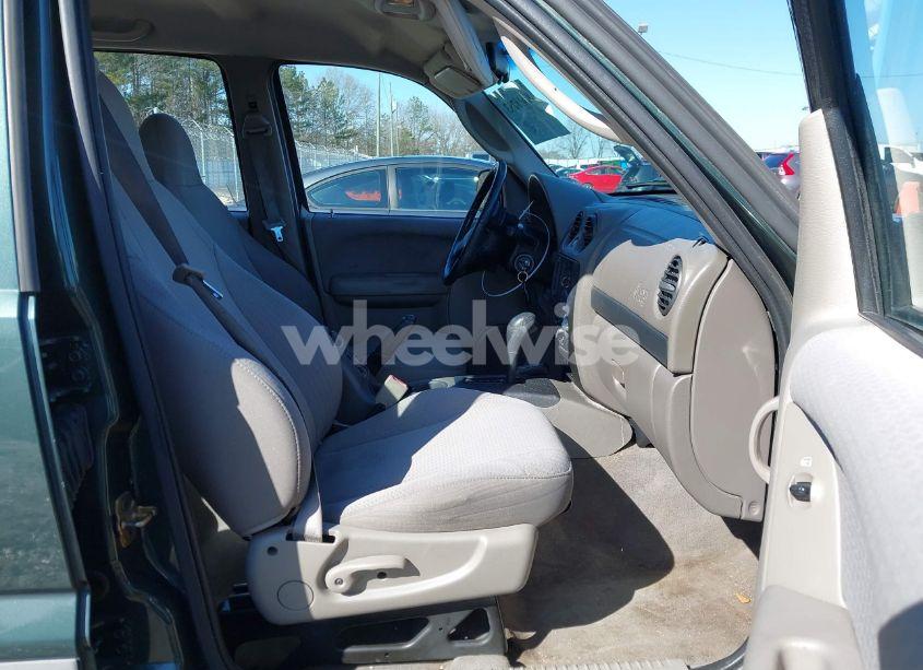 Photo 5 of 2002 Jeep Liberty SPORT (VIN 1J4GL48K42W315249)