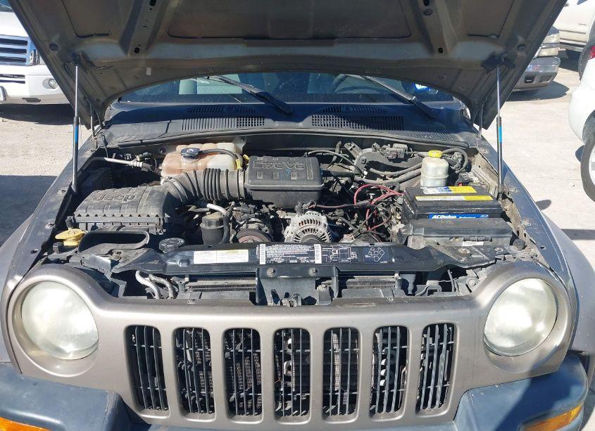 Photo 10 of 2003 Jeep Liberty SPORT (VIN 1J4GL48K43W589245)