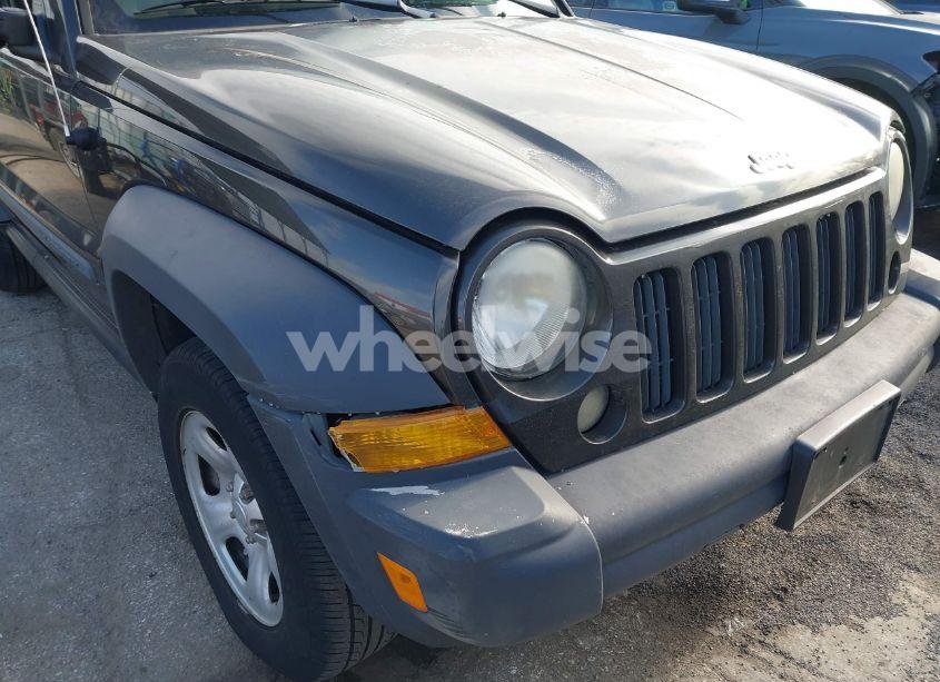 Photo 18 of 2005 Jeep Liberty SPORT (VIN 1J4GL48K45W594190)
