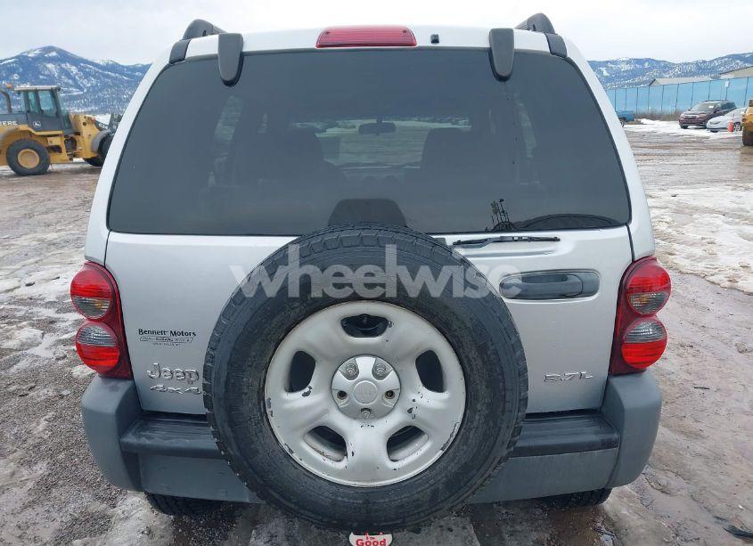 Photo 16 of 2005 Jeep Liberty SPORT (VIN 1J4GL48K45W621923)