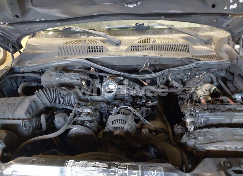 Photo 10 of 2005 Jeep Liberty SPORT (VIN 1J4GL48K55W544768)