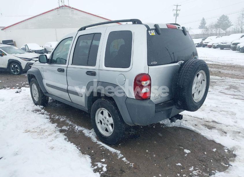 Photo 3 of 2007 Jeep Liberty SPORT (VIN 1J4GL48K57W537208)
