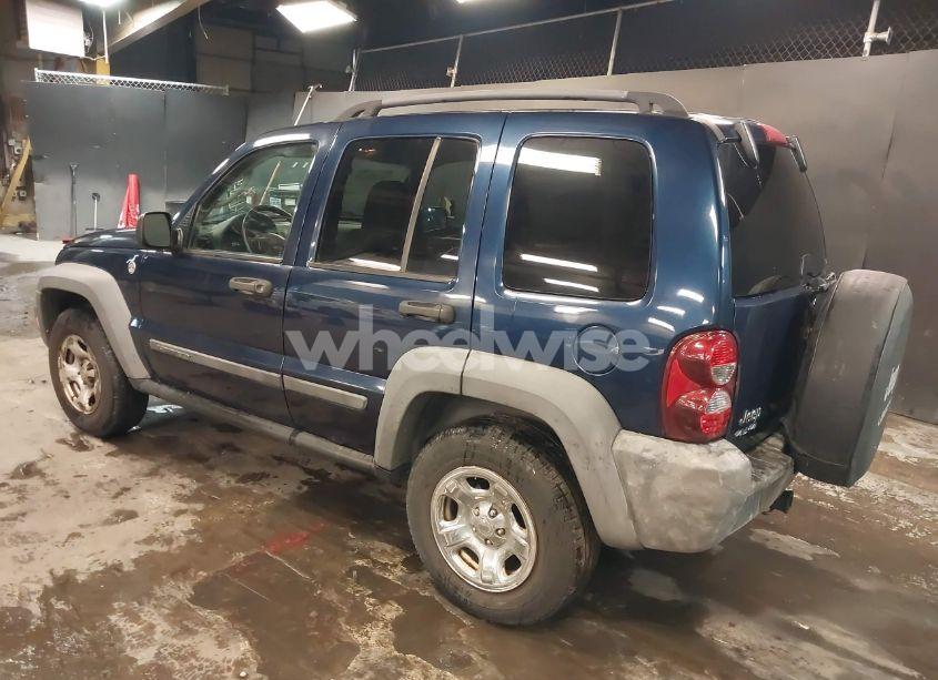 Photo 3 of 2007 Jeep Liberty SPORT (VIN 1J4GL48K57W542702)