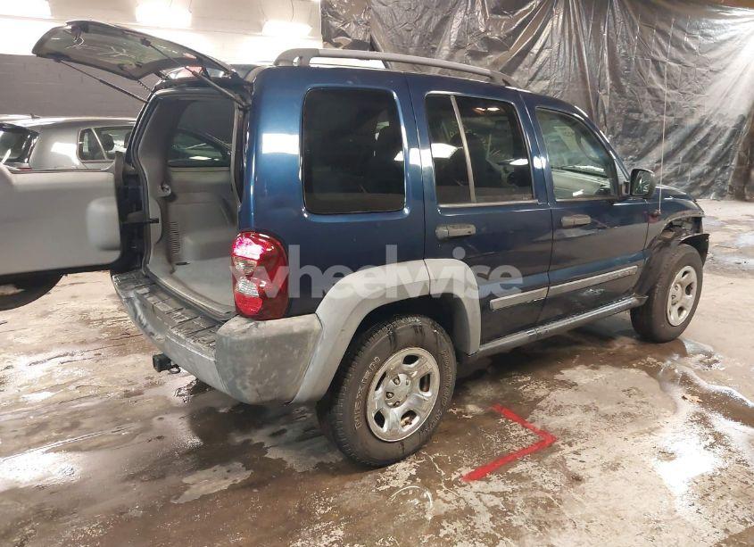Photo 4 of 2007 Jeep Liberty SPORT (VIN 1J4GL48K57W542702)