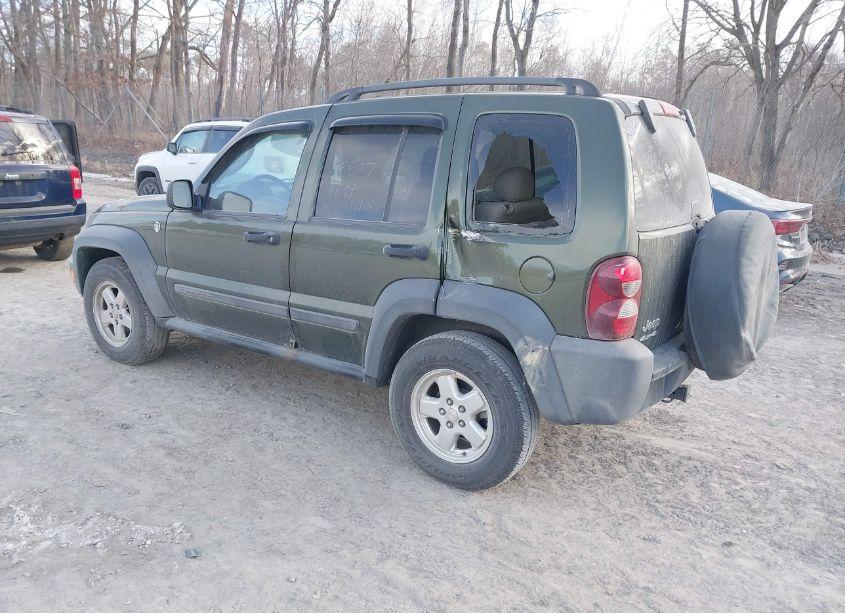Photo 3 of 2007 Jeep Liberty SPORT (VIN 1J4GL48K57W699498)