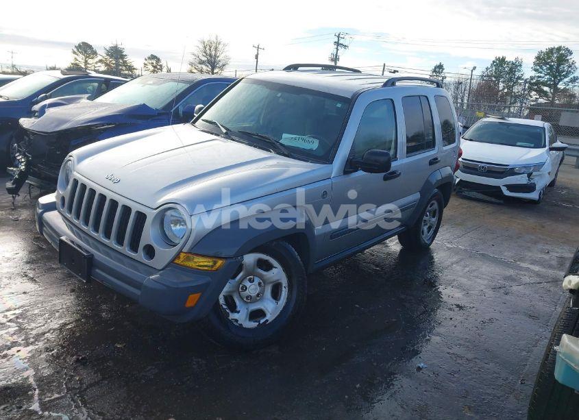 Photo 2 of 2005 Jeep Liberty SPORT (VIN 1J4GL48K65W616285)