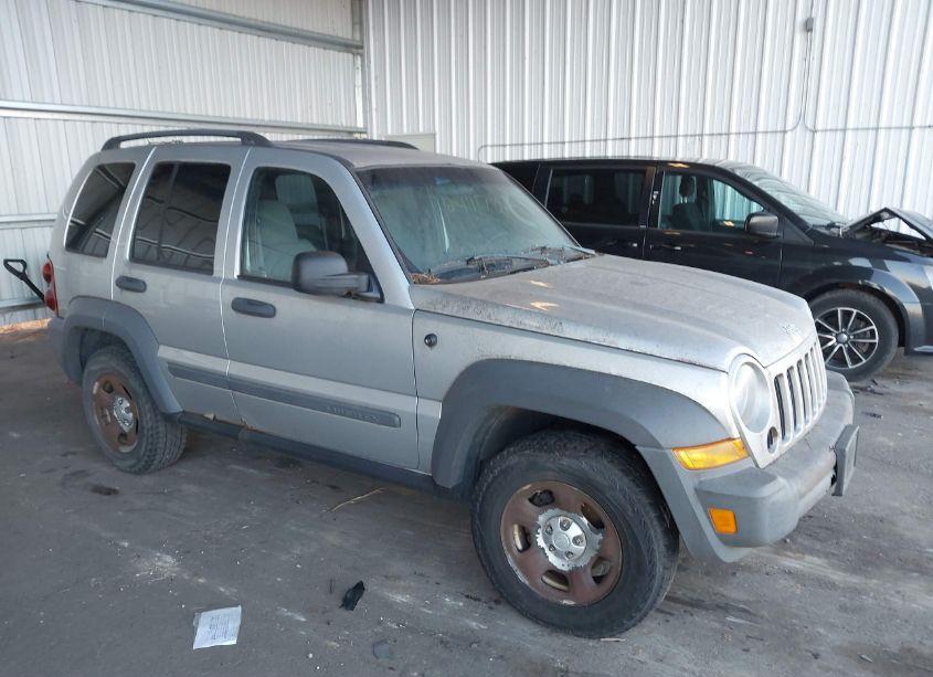 2005 Jeep Liberty SPORT (VIN 1J4GL48K65W714541) main photo