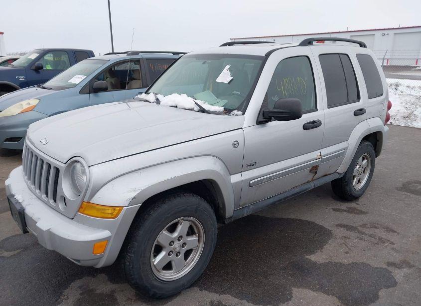 Photo 2 of 2006 Jeep Liberty SPORT (VIN 1J4GL48K66W212145)