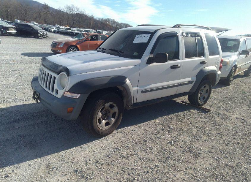 Photo 2 of 2006 Jeep Liberty SPORT (VIN 1J4GL48K66W229589)