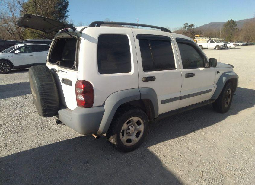 Photo 4 of 2006 Jeep Liberty SPORT (VIN 1J4GL48K66W229589)